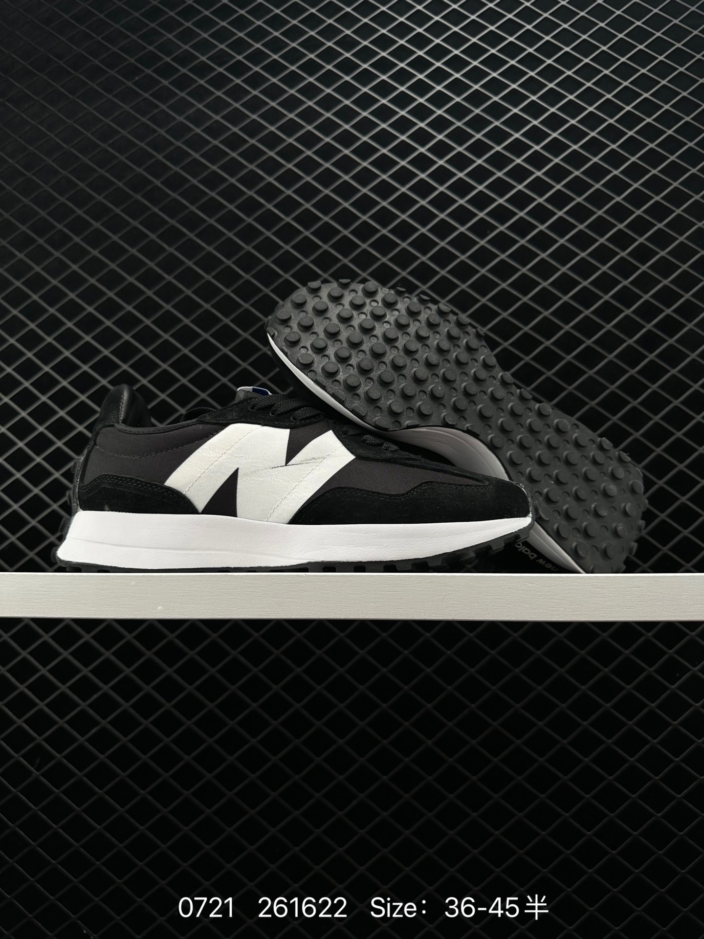 New Balance MS327